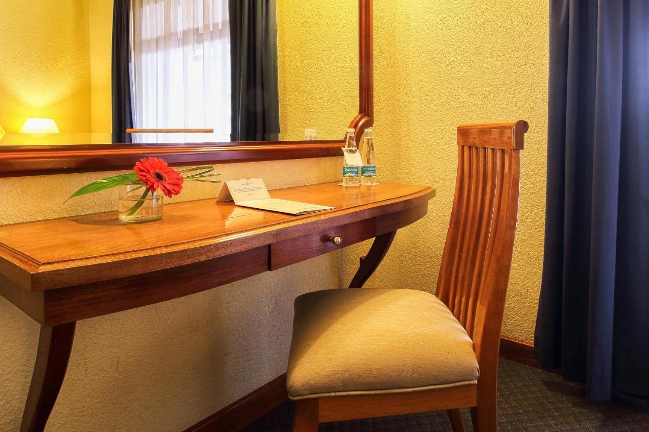 Hotel Lastra Пуэбла Экстерьер фото